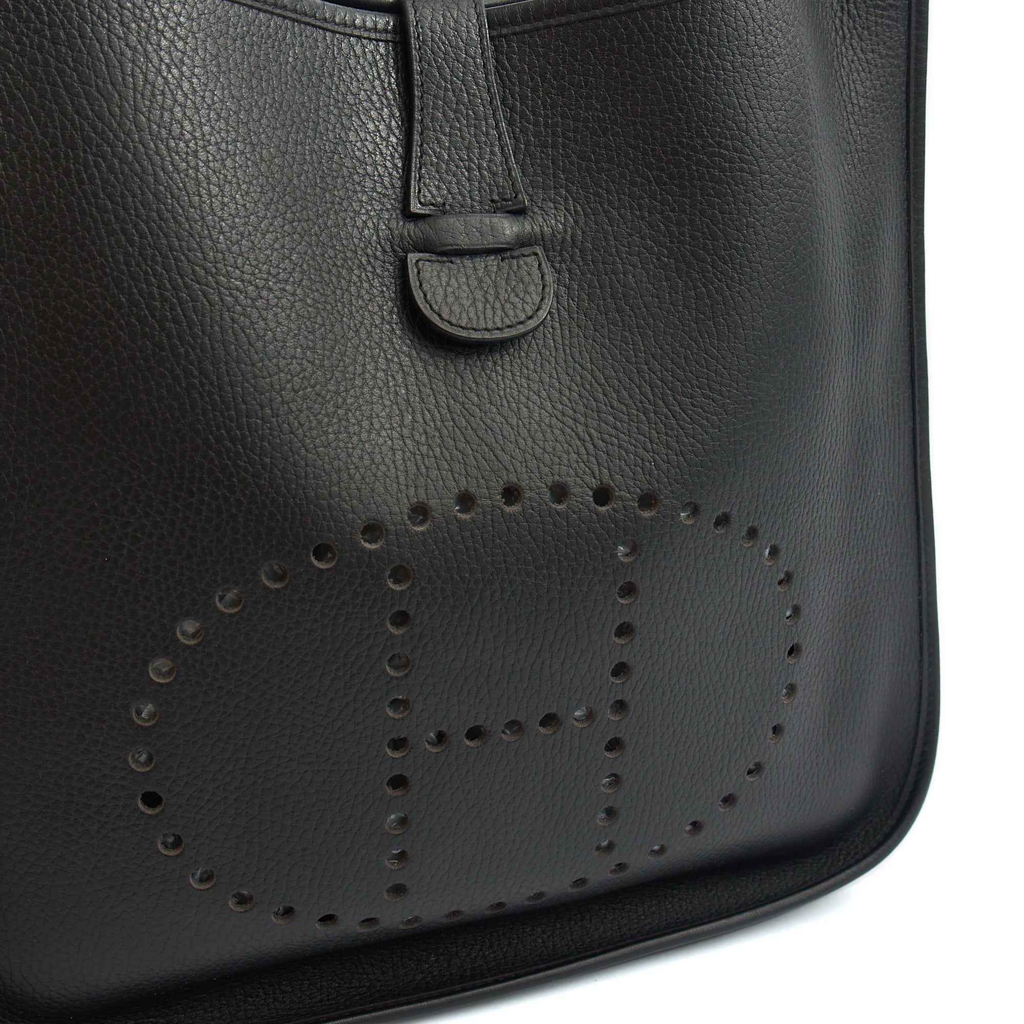 Hermes Cross Body Evelyne 33 in Black, Togo Leather