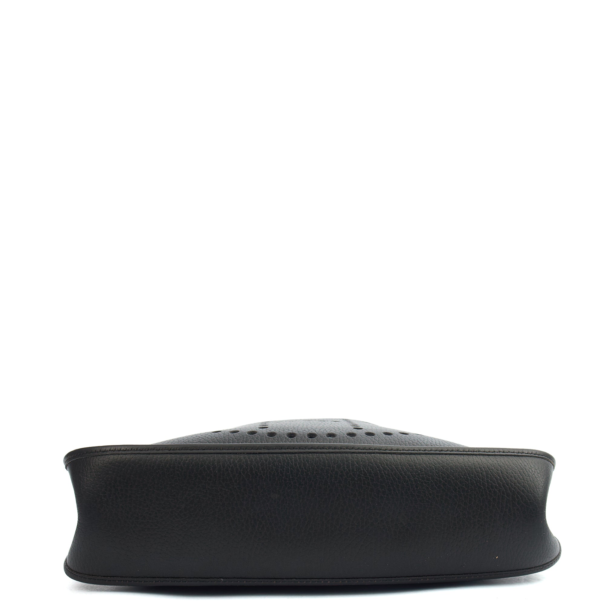 Hermes Cross Body Evelyne 33 in Black, Togo Leather