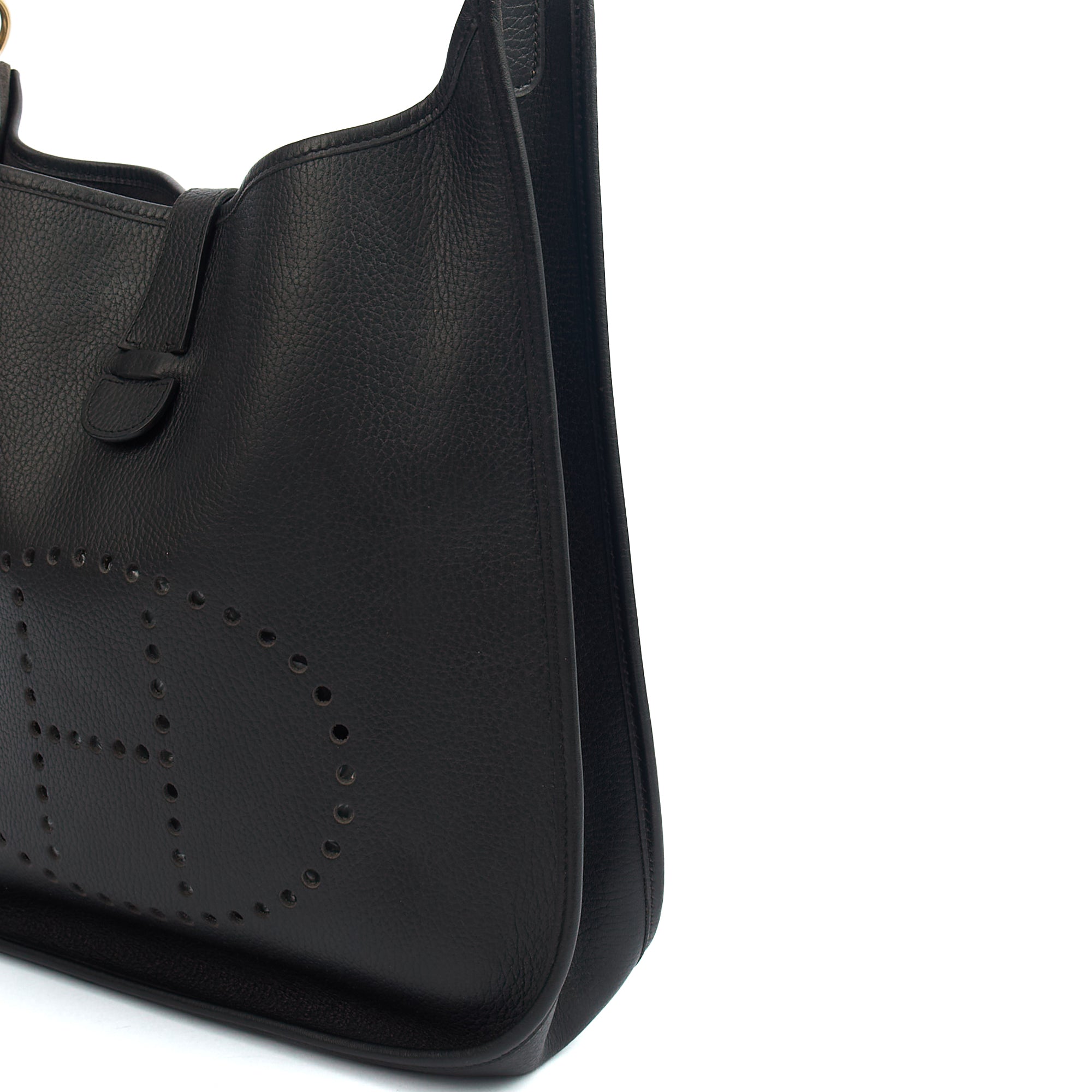 Hermes Cross Body Evelyne 33 in Black, Togo Leather