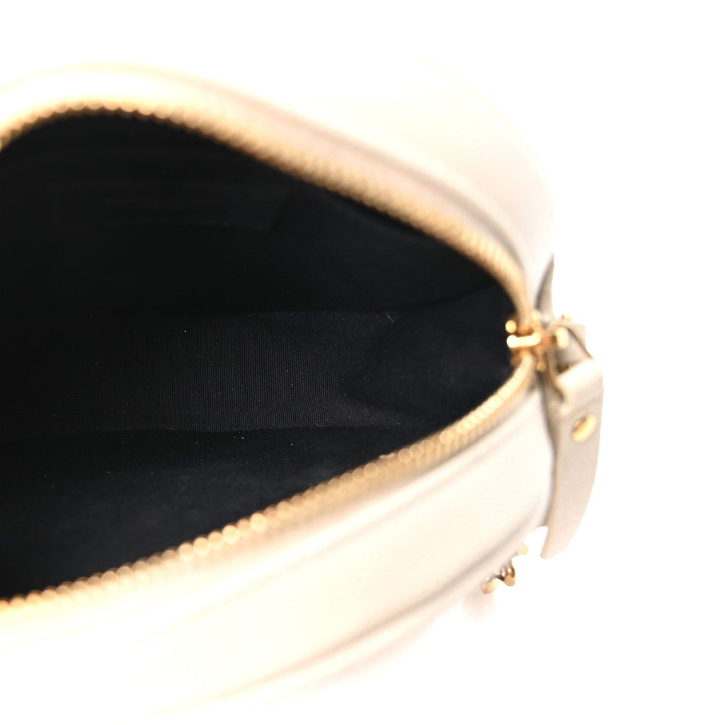 Grain De Poudre Matelasse Chevron Quilted Round Vinyle Camera Bag Crema Soft