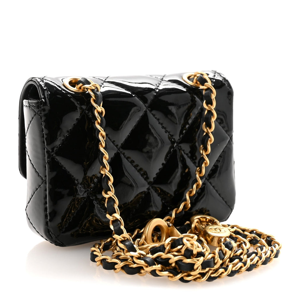 Patent Enamel Quilted Coco Hearts Clutch With Chain Black