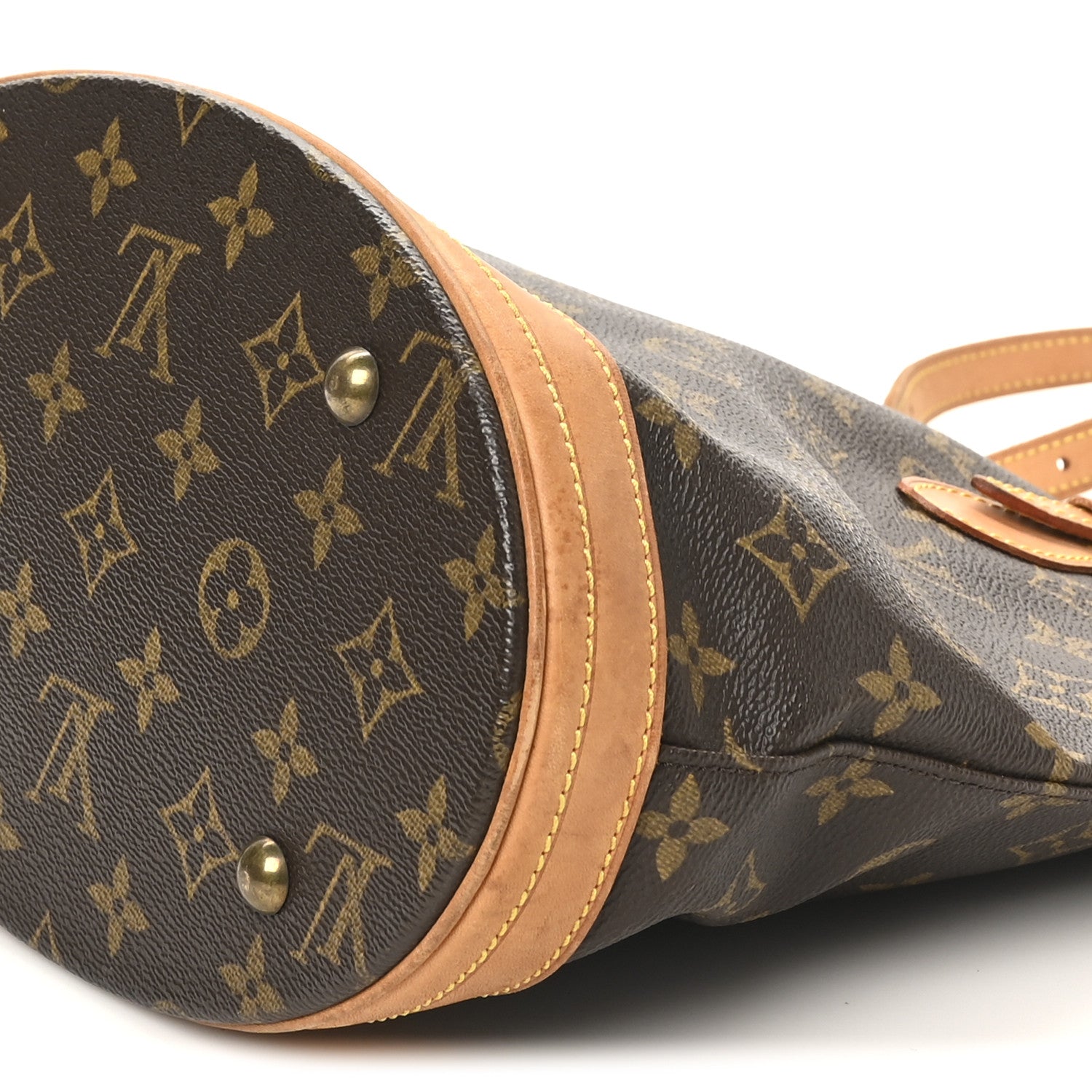 Monogram Petit Bucket 23