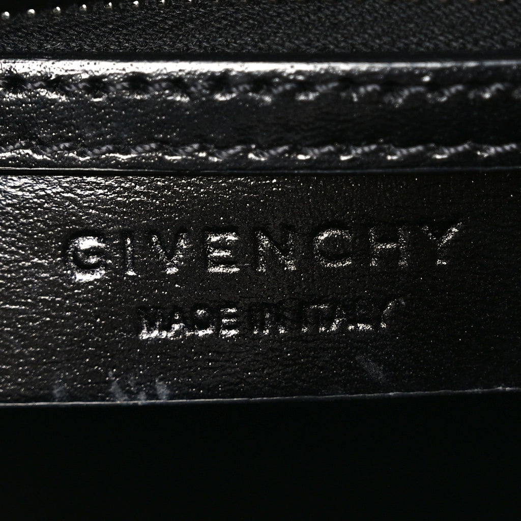 Shiny Lord Calfskin Medium Antigona Black