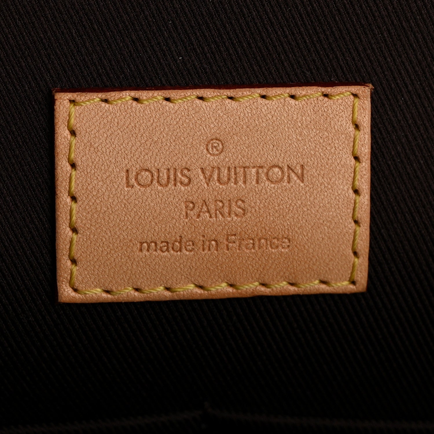 Monogram Cluny MM Papyrus Creme