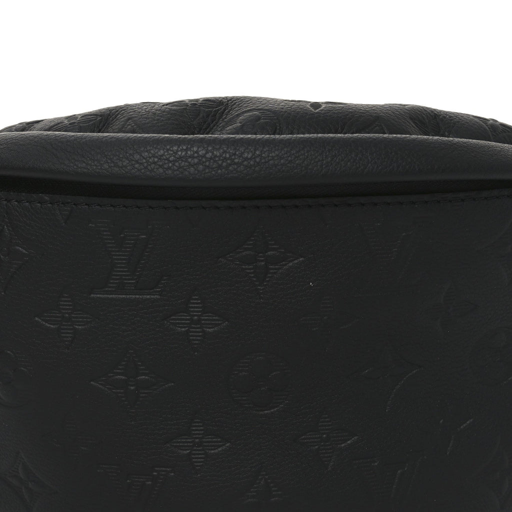 Calfskin Monogram Shadow Discovery Bumbag Black