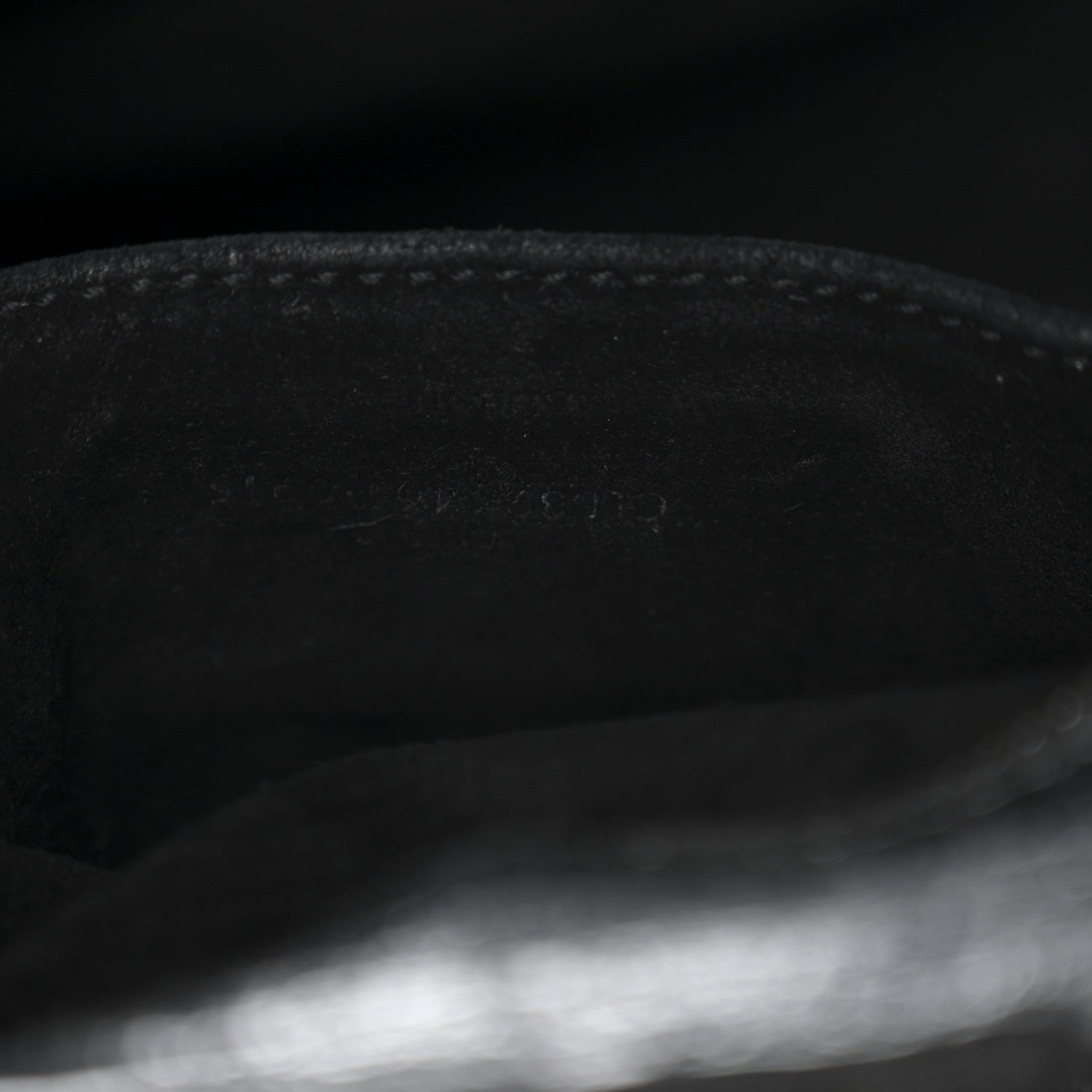 Calfskin Crocodile Embossed Small Monogram Cabas Black