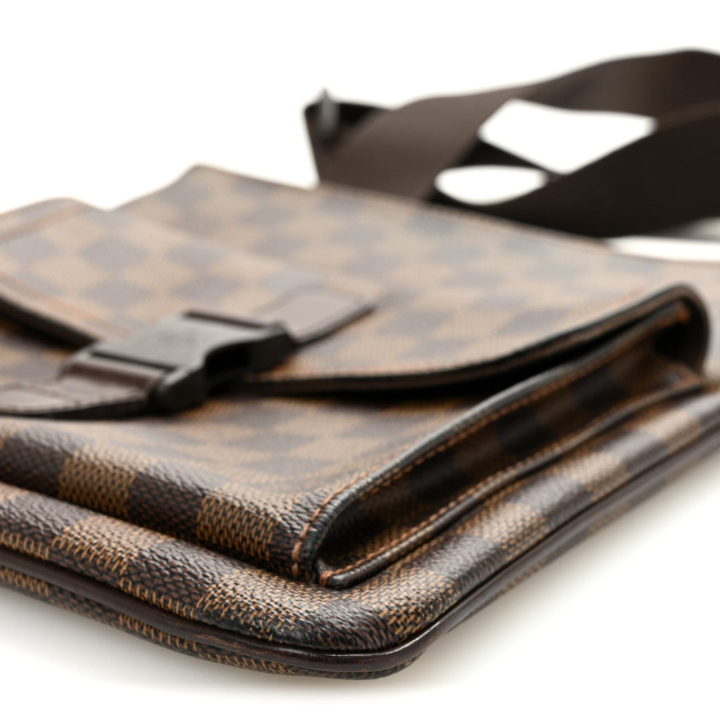 Damier Ebene Pochette Melville