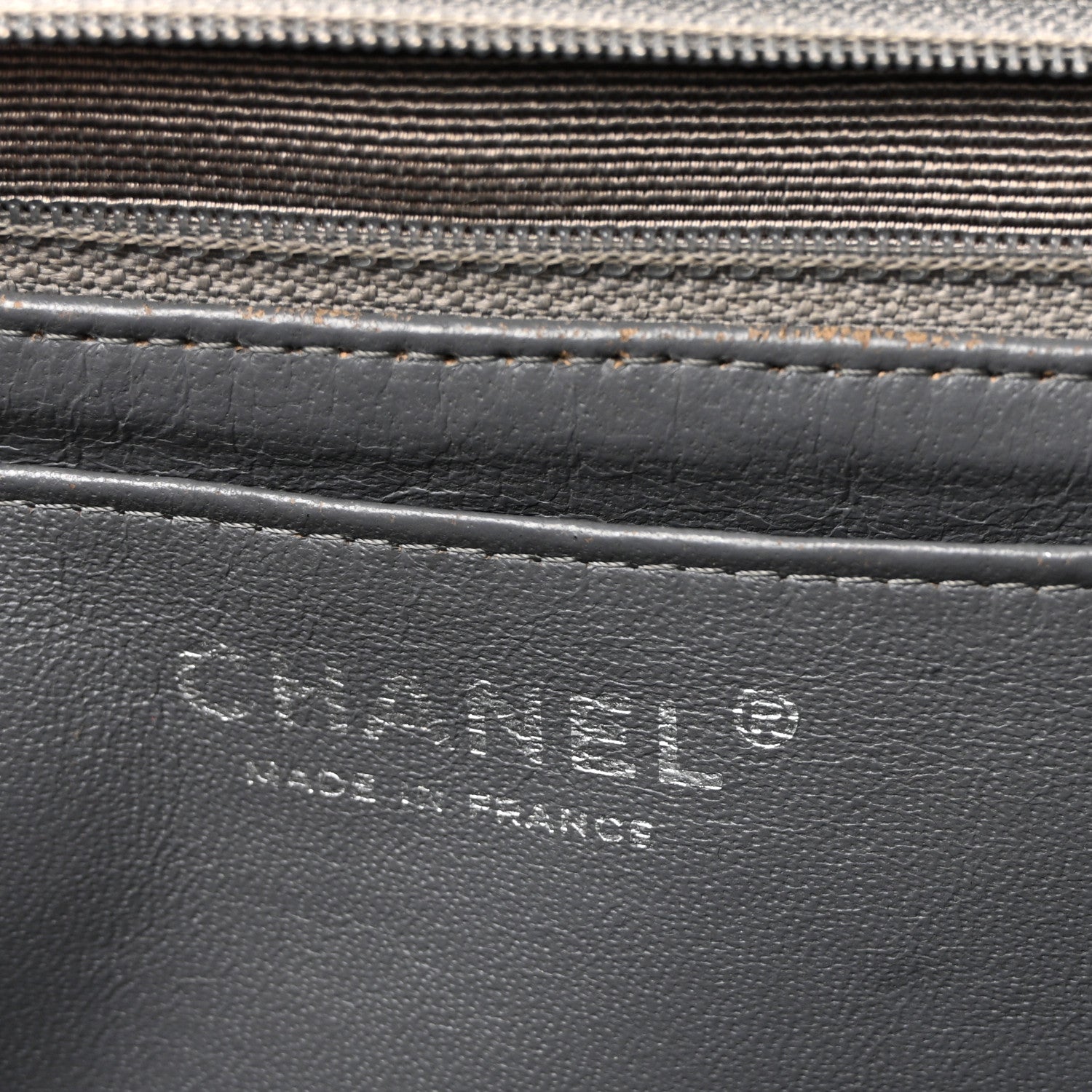 Caviar Quilted Jumbo Single Flap Grey