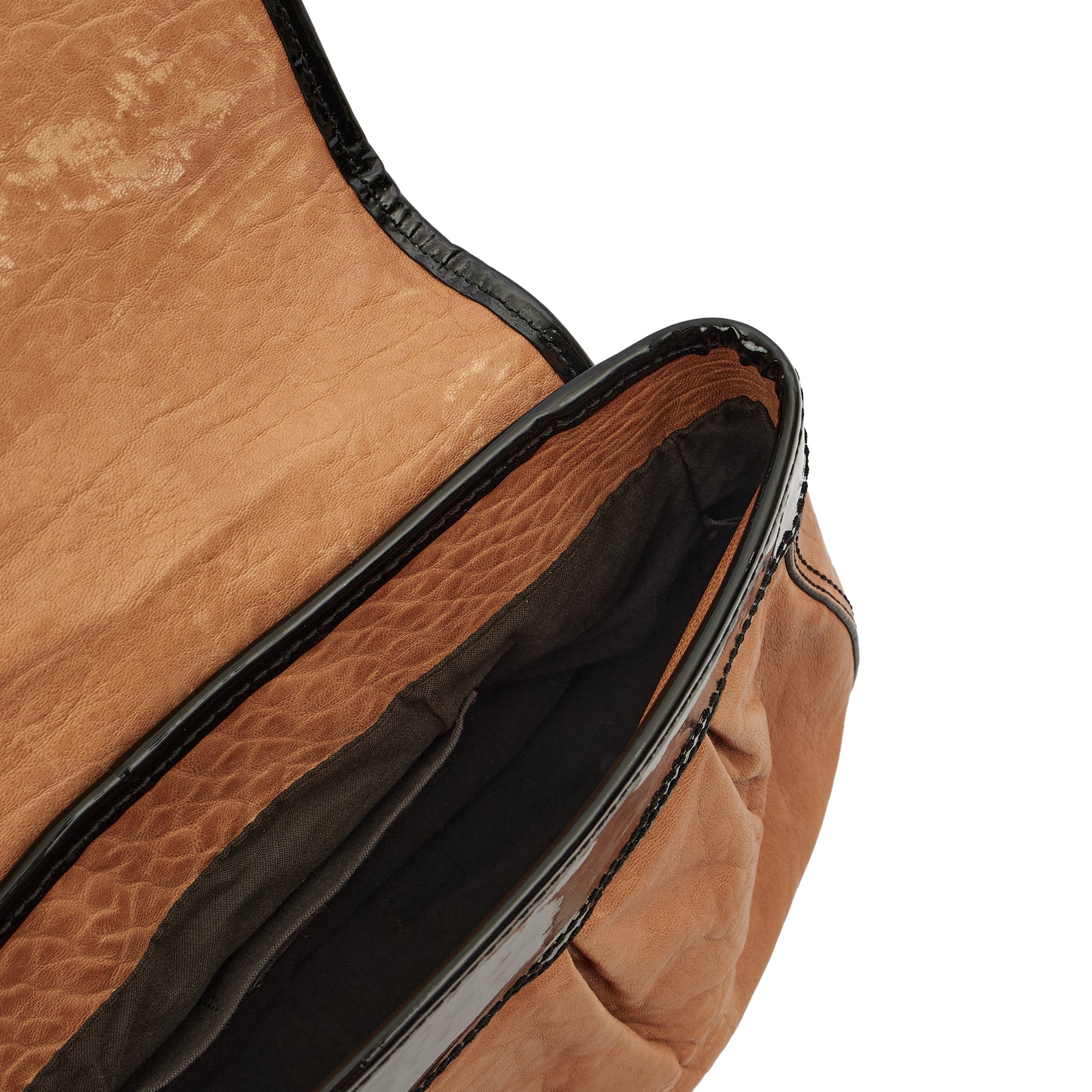 Fendi Shoulder Bag B Buckle Shoulder Bag in Brown, Leather