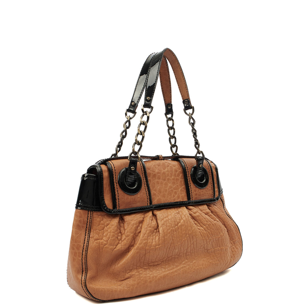 Fendi Shoulder Bag B Buckle Shoulder Bag in Brown, Leather