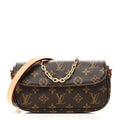 Monogram Ivy Wallet On Chain