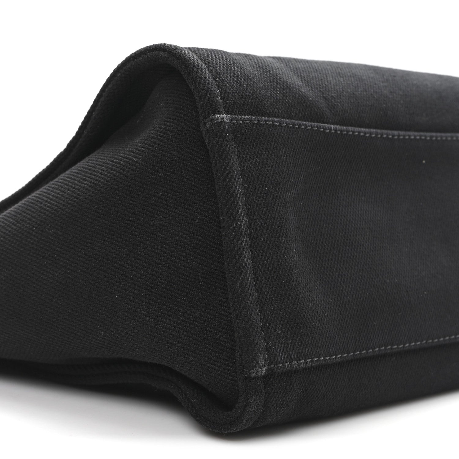 Canvas Pearl Medium Deauville Tote Black