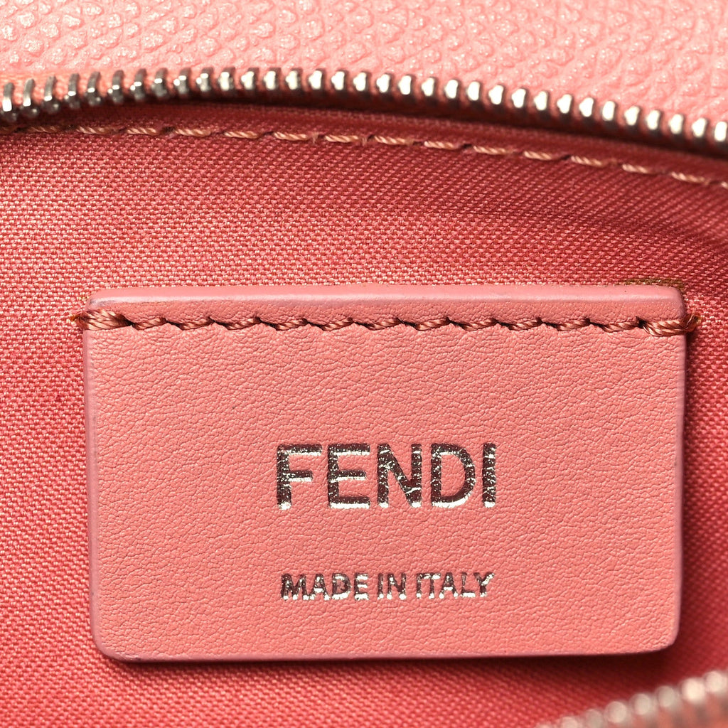 Vitello Cruise F is Fendi Medium Envelope Wallet on Chain Macaron