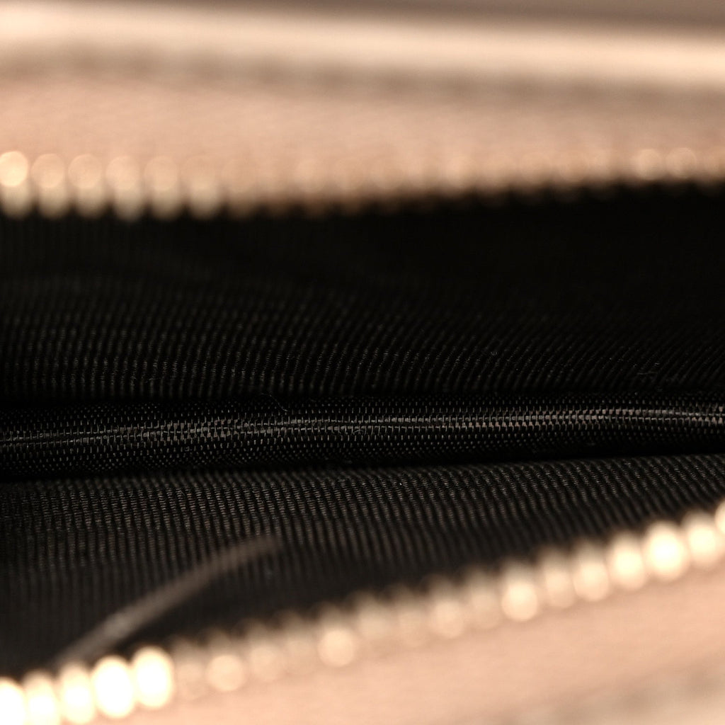 Calfskin Matelasse GG Marmont  Case Wallet Taupe