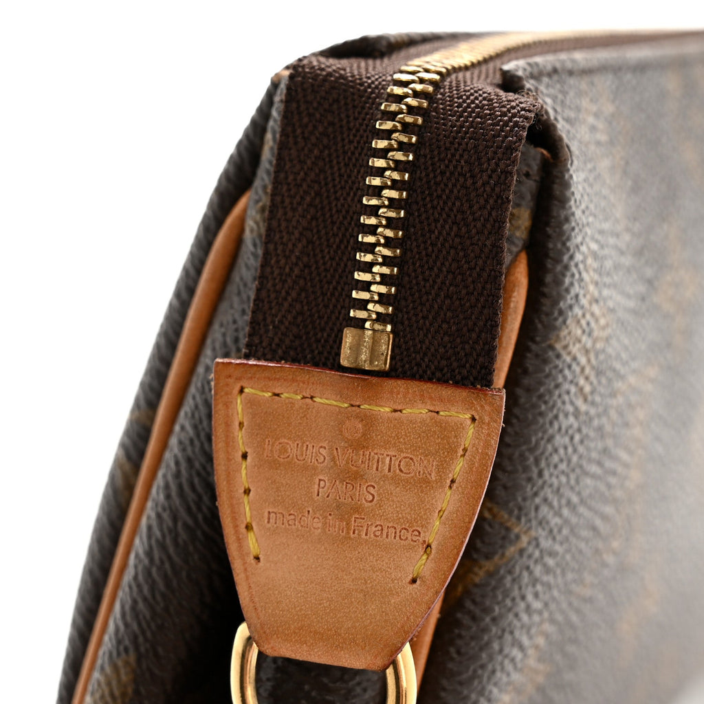 Monogram Eva Clutch