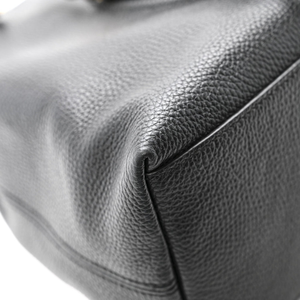 Pebbled Calfskin Medium Soho Chain Shoulder Bag Black