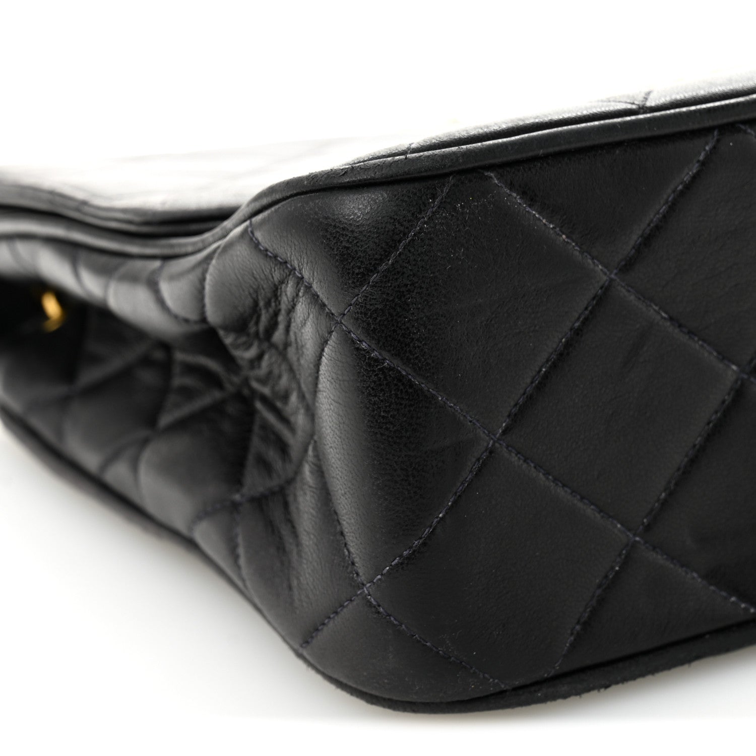 Lambskin Quilted Medium Single Flap Black