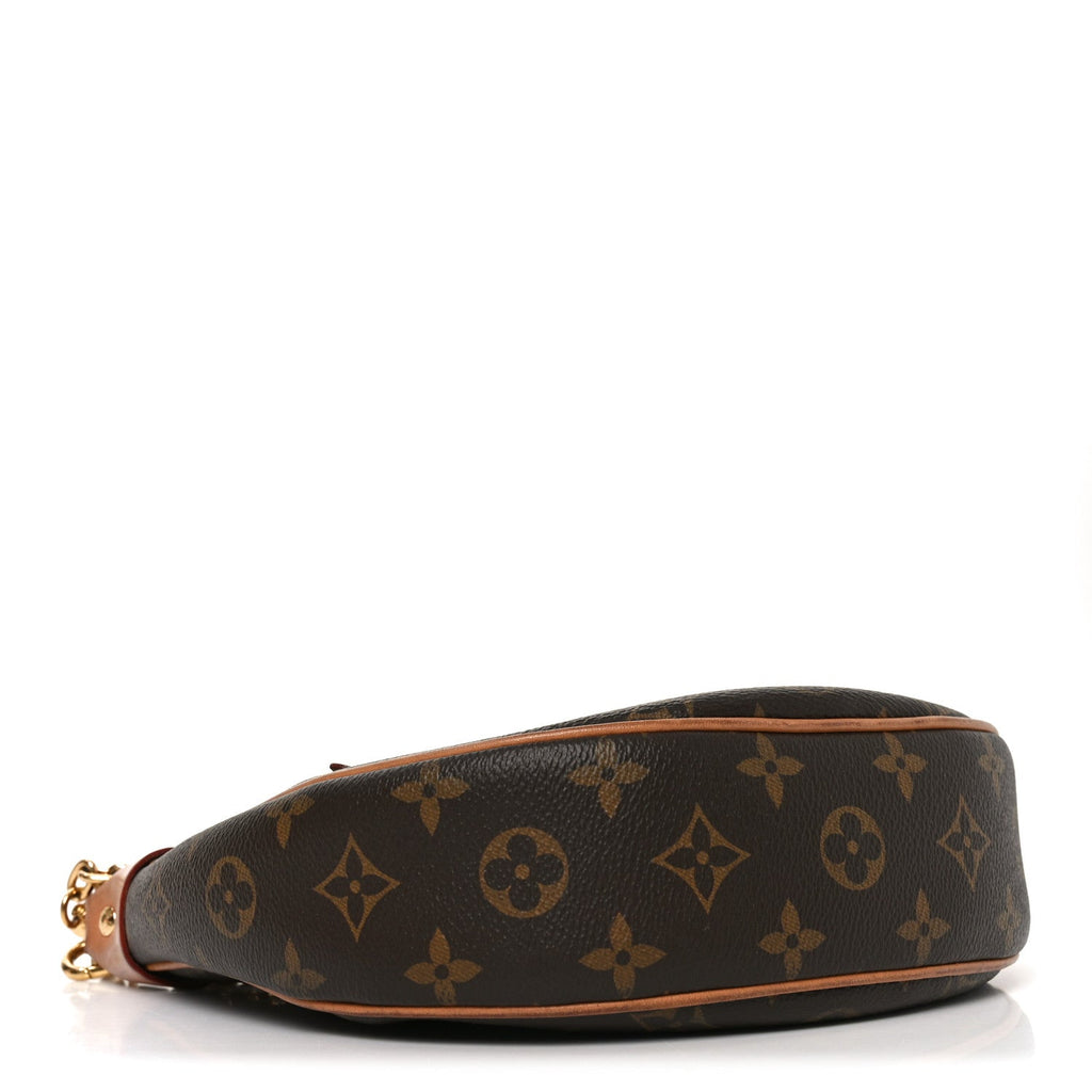 Monogram Loop