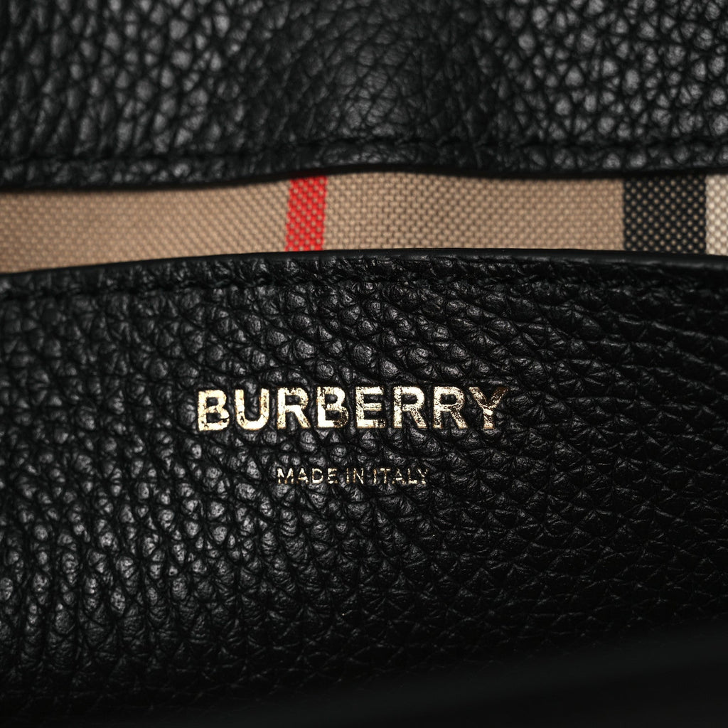 Grainy Calfskin Note Crossbody Bag Black