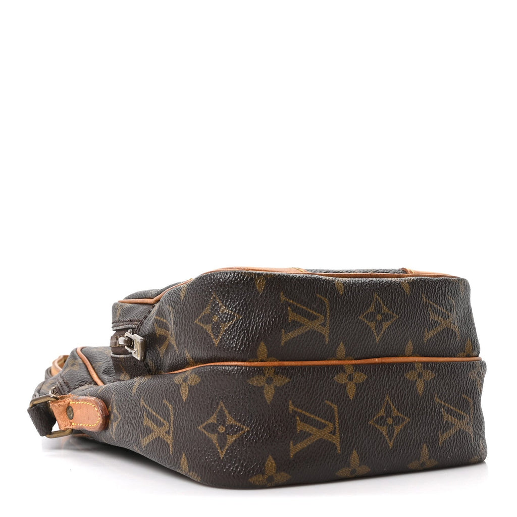 Monogram Amazone