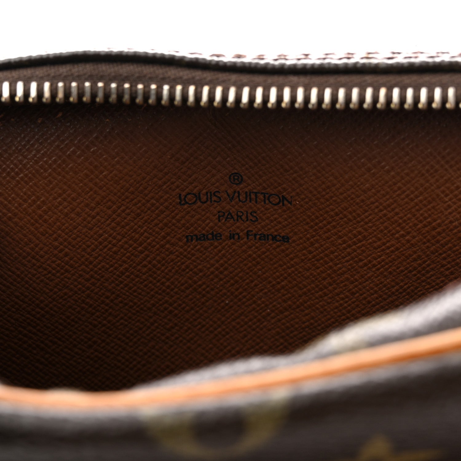 Monogram Amazone