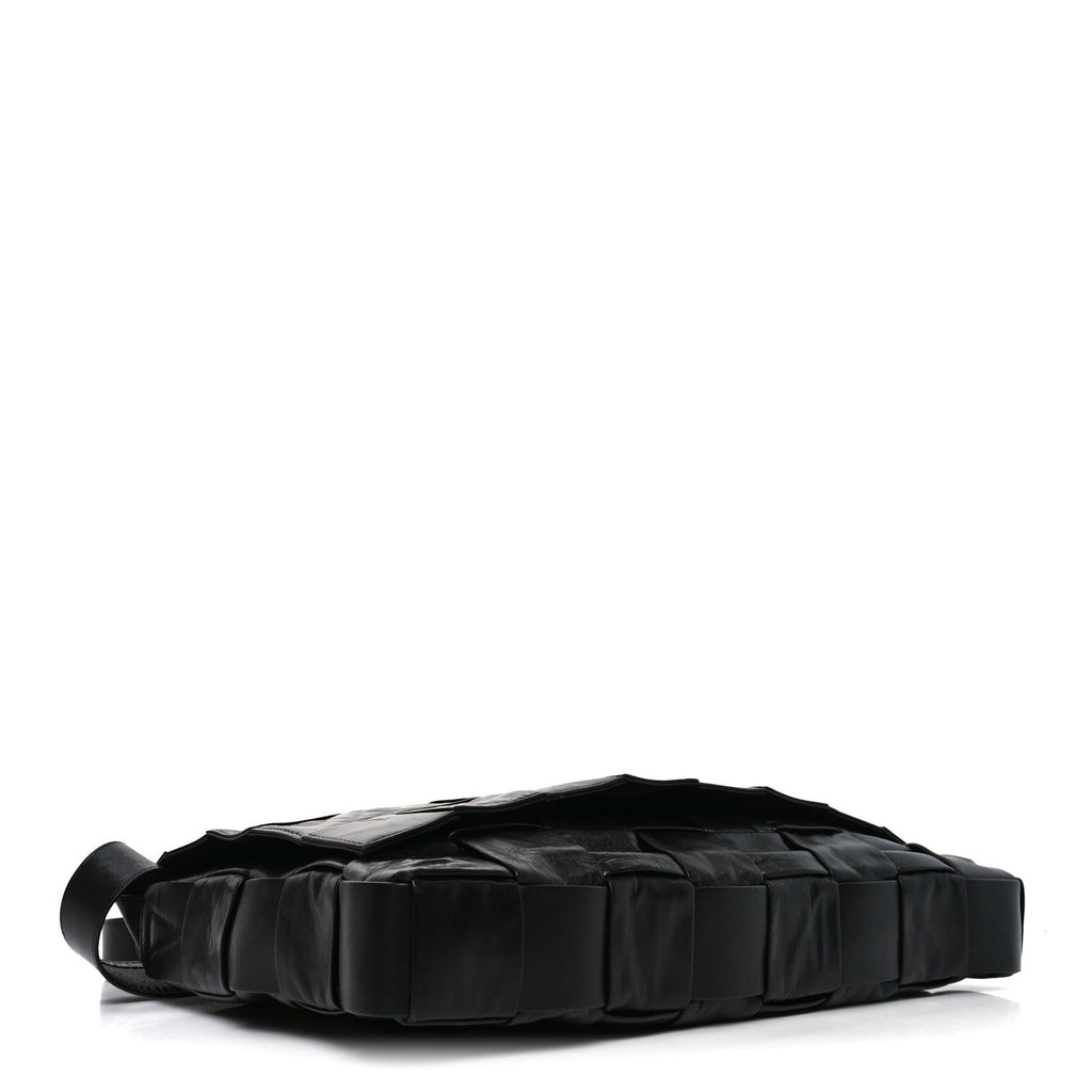 Paper Calfskin Maxi Intreccio Large Cassette Crossbody Bag Black