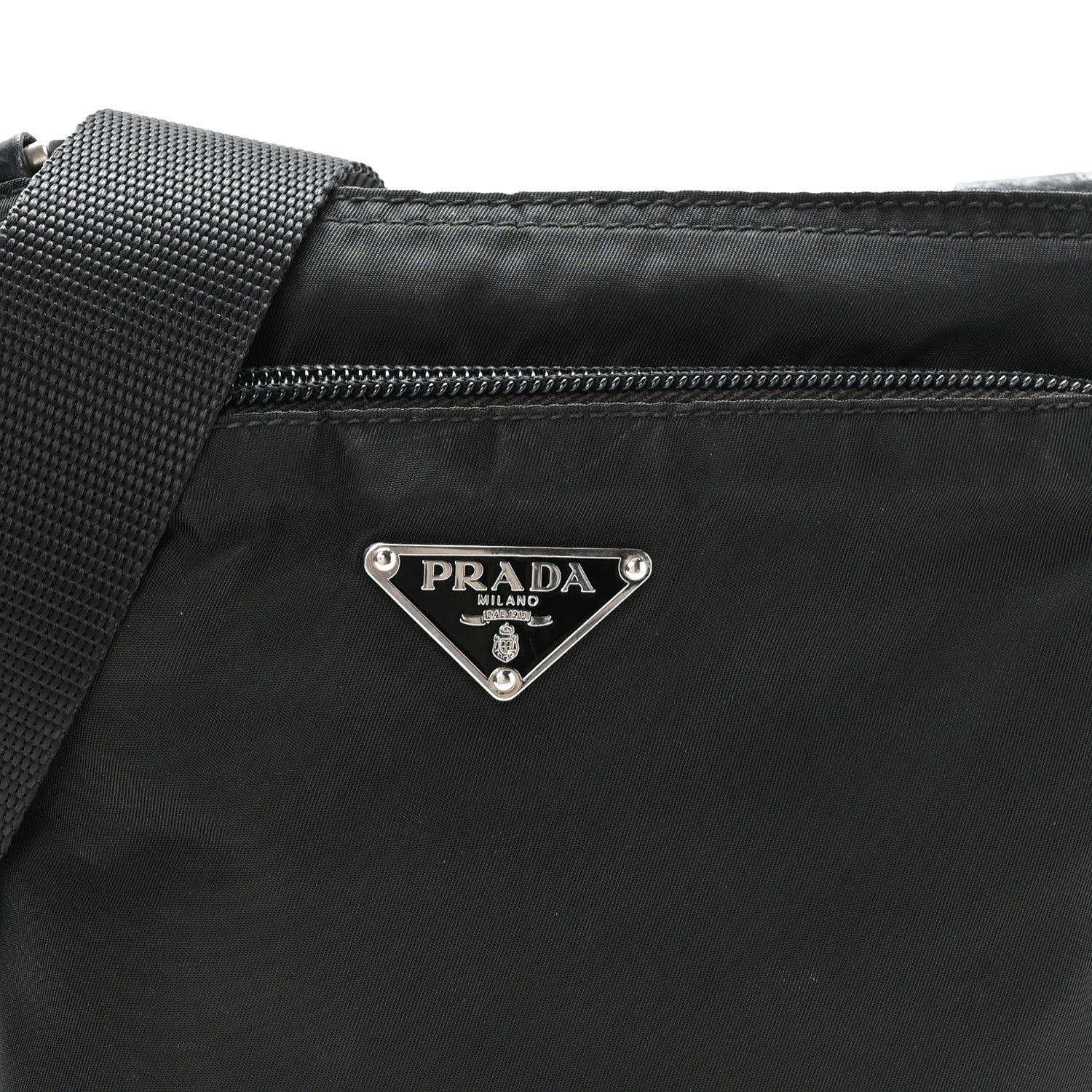 Nylon Small Flat Messenger Bag Black