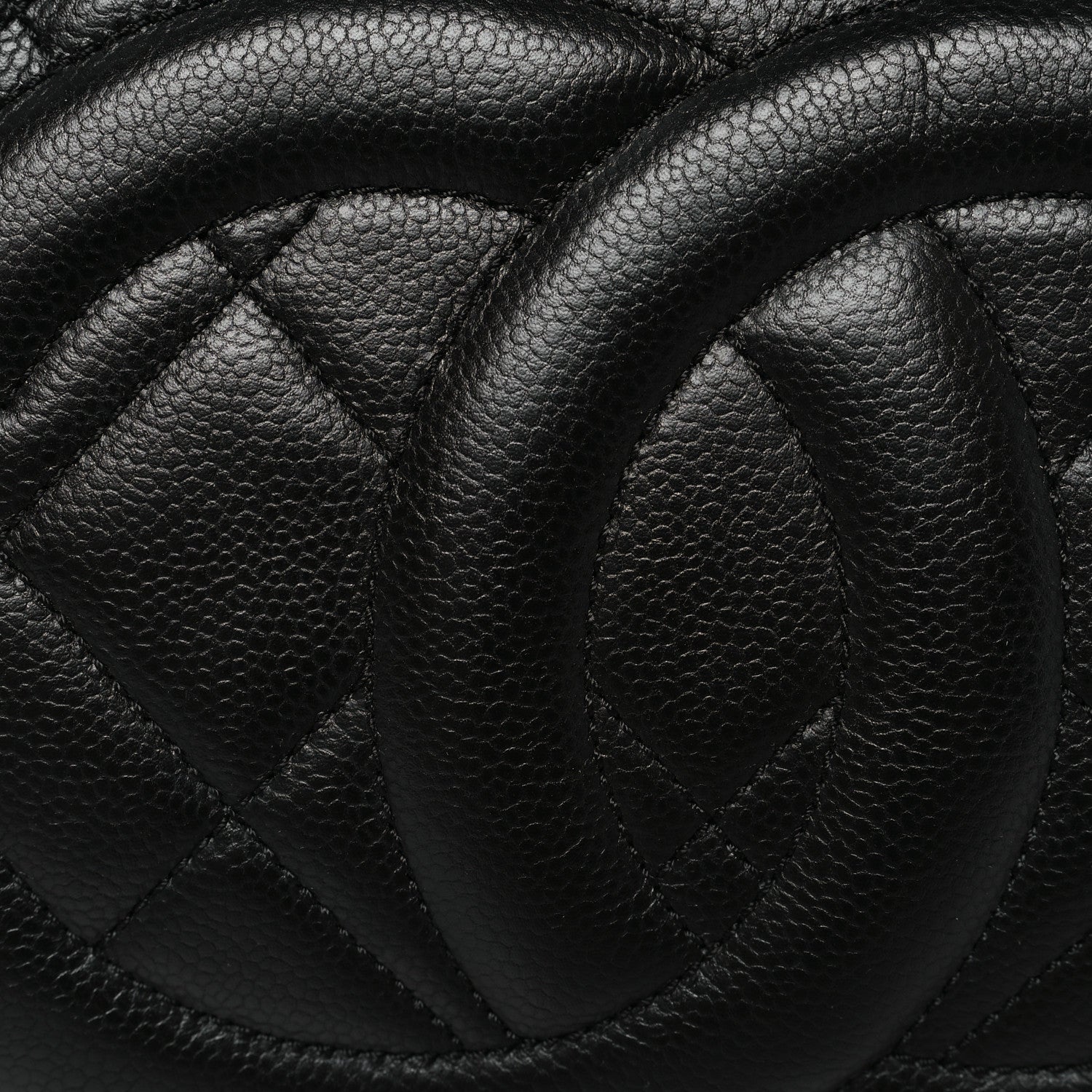 Caviar Quilted CC Timeless Soft Tote Black