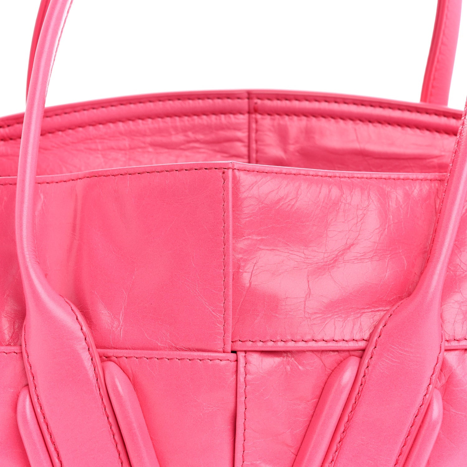 Paper Calfskin Maxi Intrecciato Mini Arco Pink