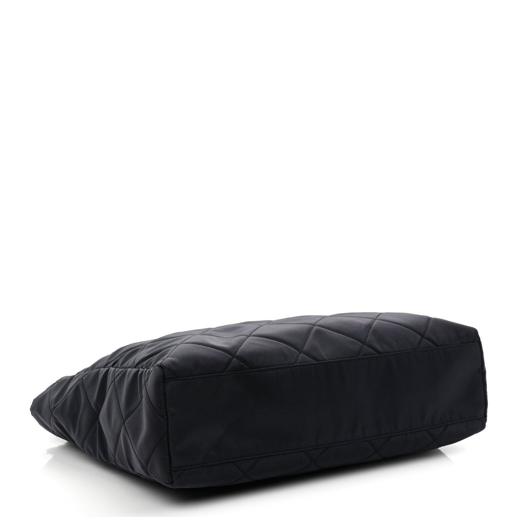Nylon Tessuto Impuntu Quilted Tote Baltico