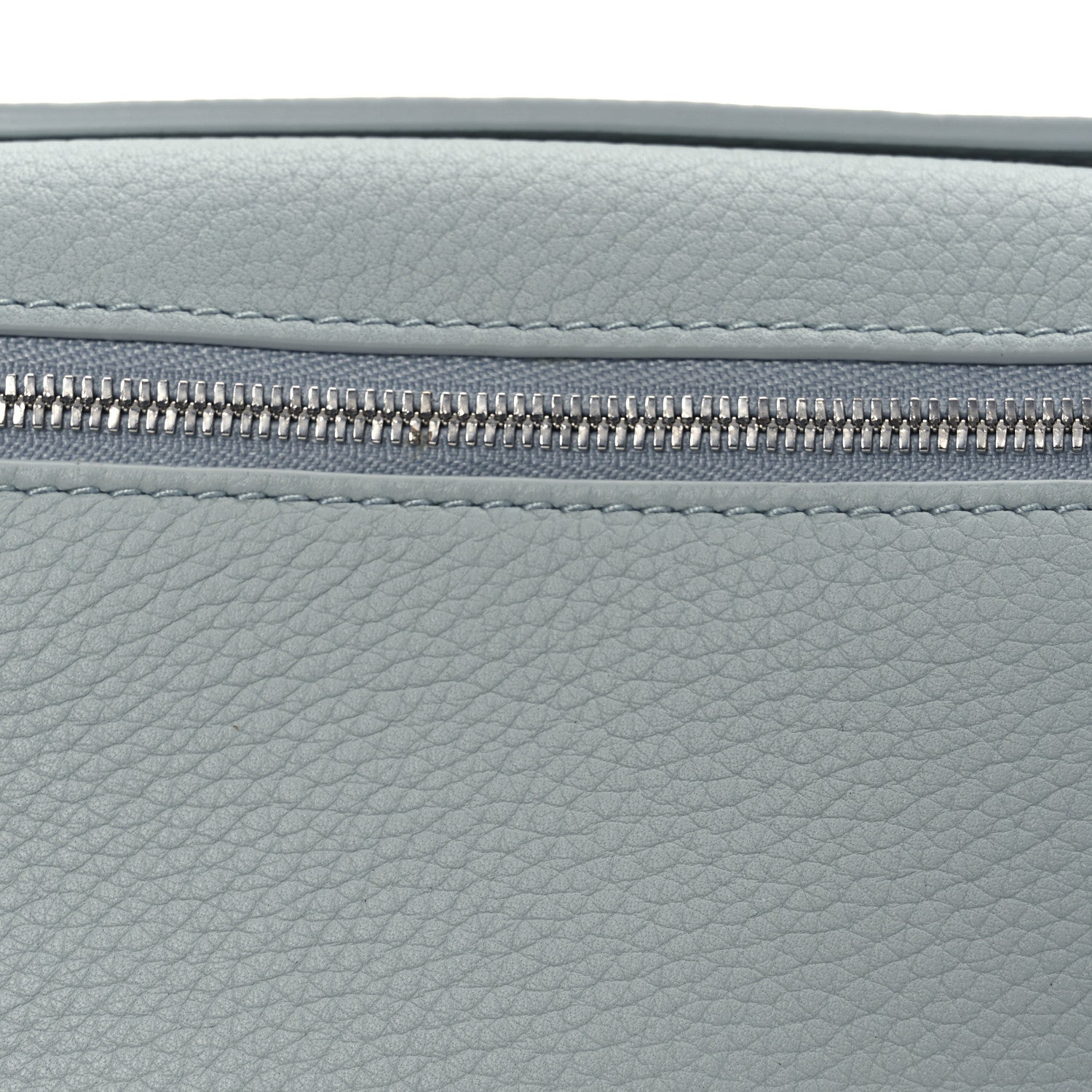 Grained Calfskin Extra Pocket Mini Pouch Minty Breeze