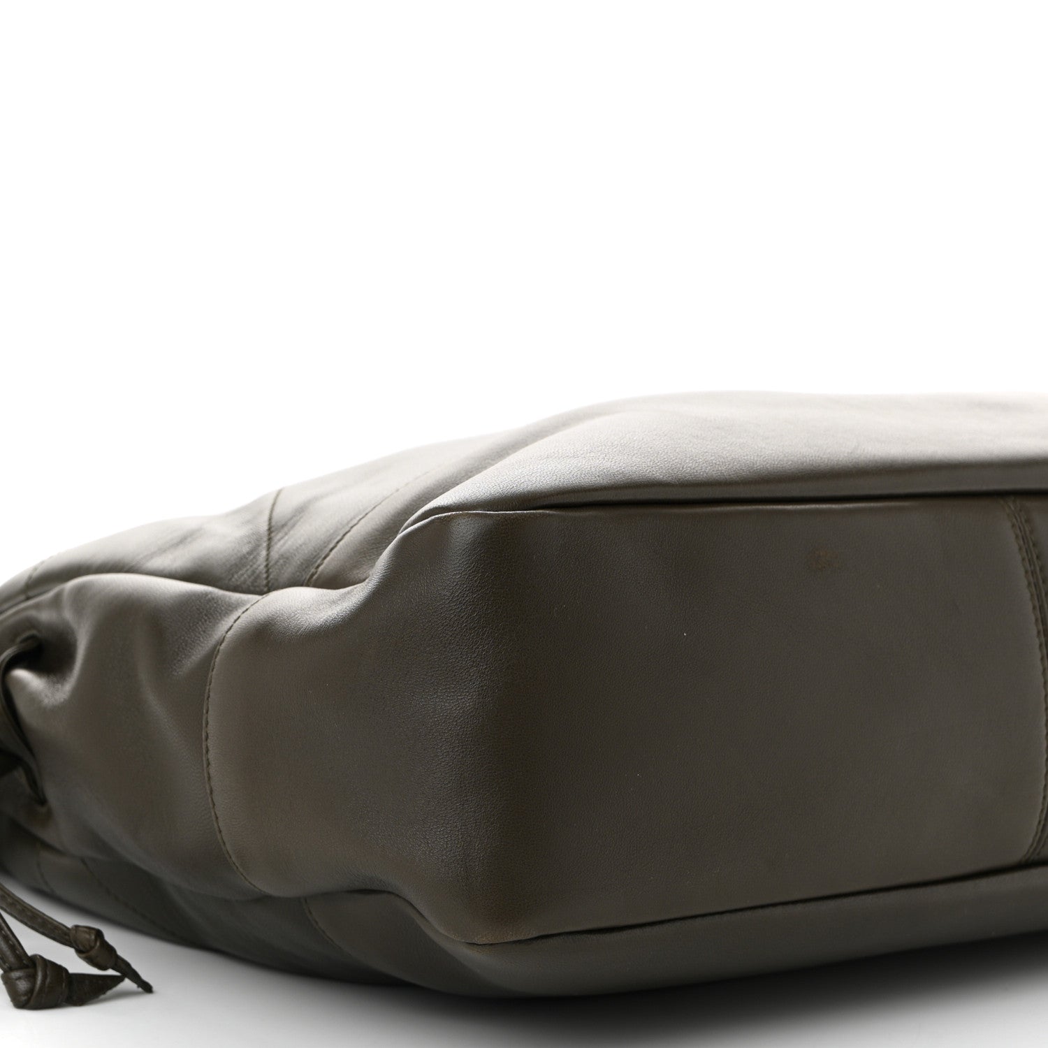 Lambskin Medium Jamie Shopping Tote Light Musk
