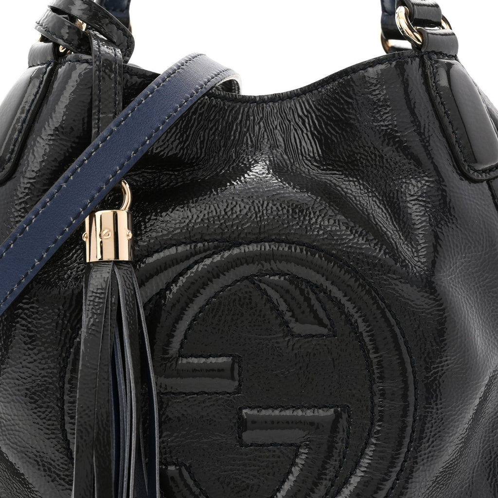 Vernice Naplack Small Soho Shoulder Bag Uniform Blue