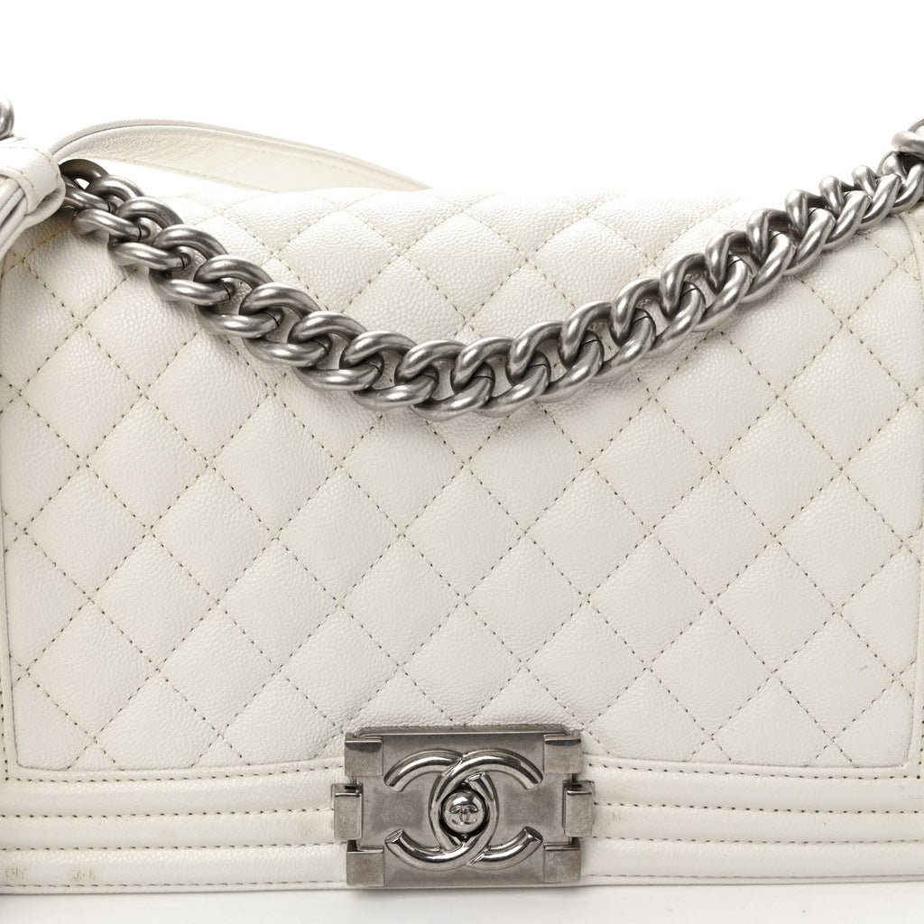 Caviar Quilted Medium Boy Flap White