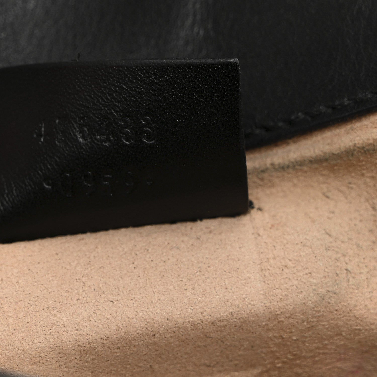 Calfskin Matelasse Super Mini GG Marmont Shoulder Bag Black