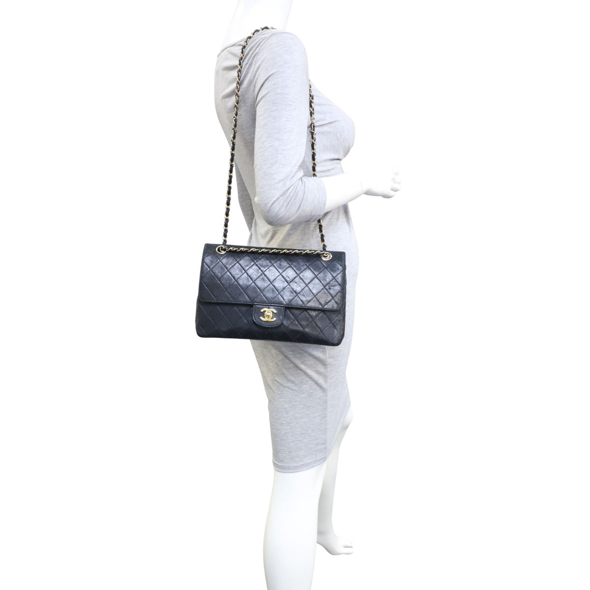 Chanel Classic Double Flap Medium | Black Lambskin 6 Series