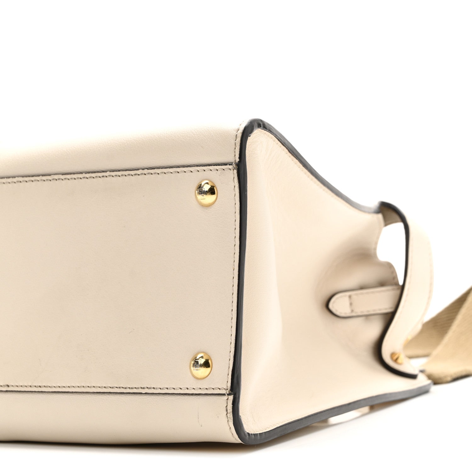 Vitello Seta Century Medium Peekaboo X-Lite Camelia Barolo