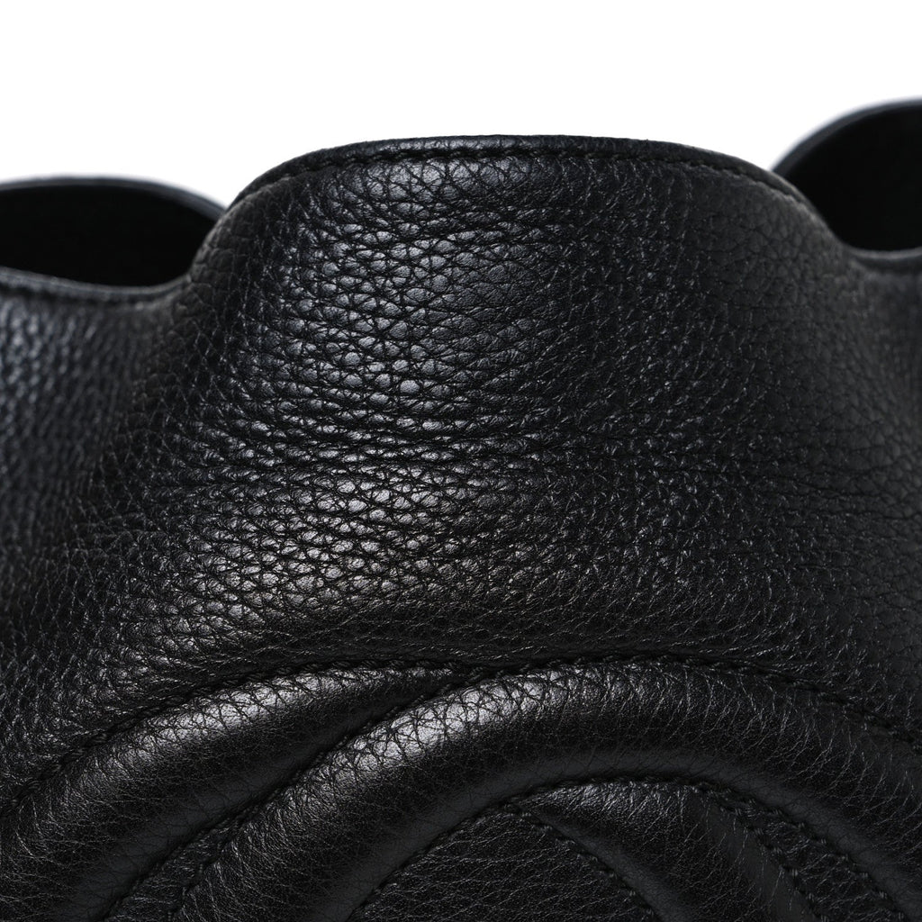 Pebbled Calfskin Medium Soho Chain Shoulder Bag Black