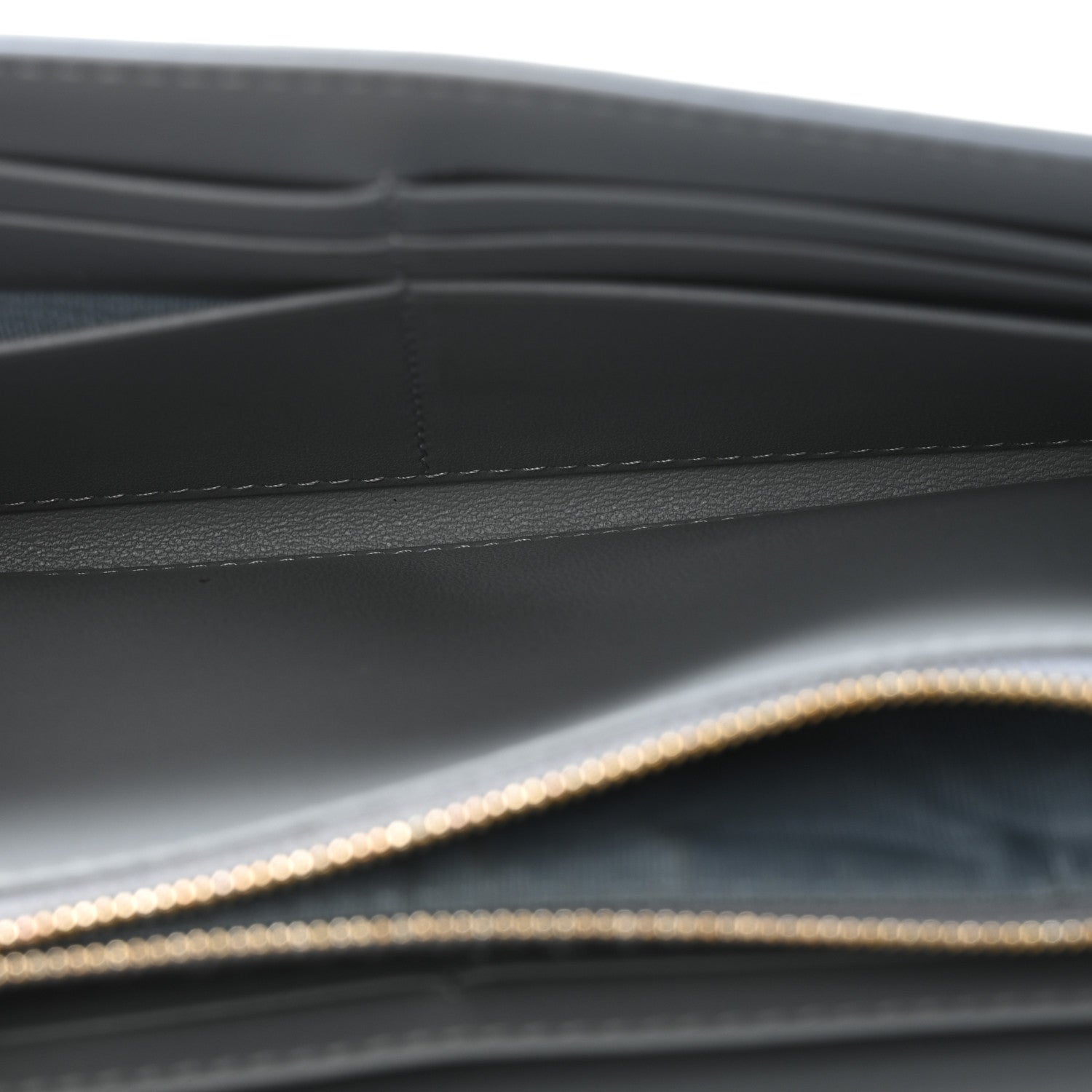 Supple Calfskin Cannage Caro Orchid Long Wallet Cloud Blue