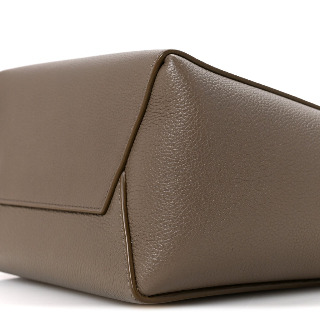 Soft Grained Calfskin Small Sangle Bucket Bag Taupe