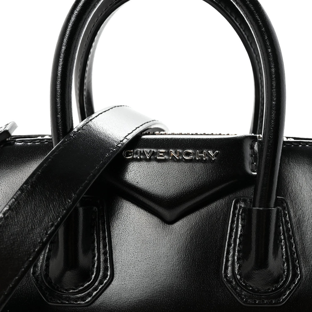 Shiny Lord Calfskin Mini Antigona Black