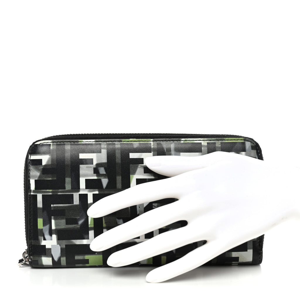 Vitello CamouFF Zip Around Wallet Black Multicolor