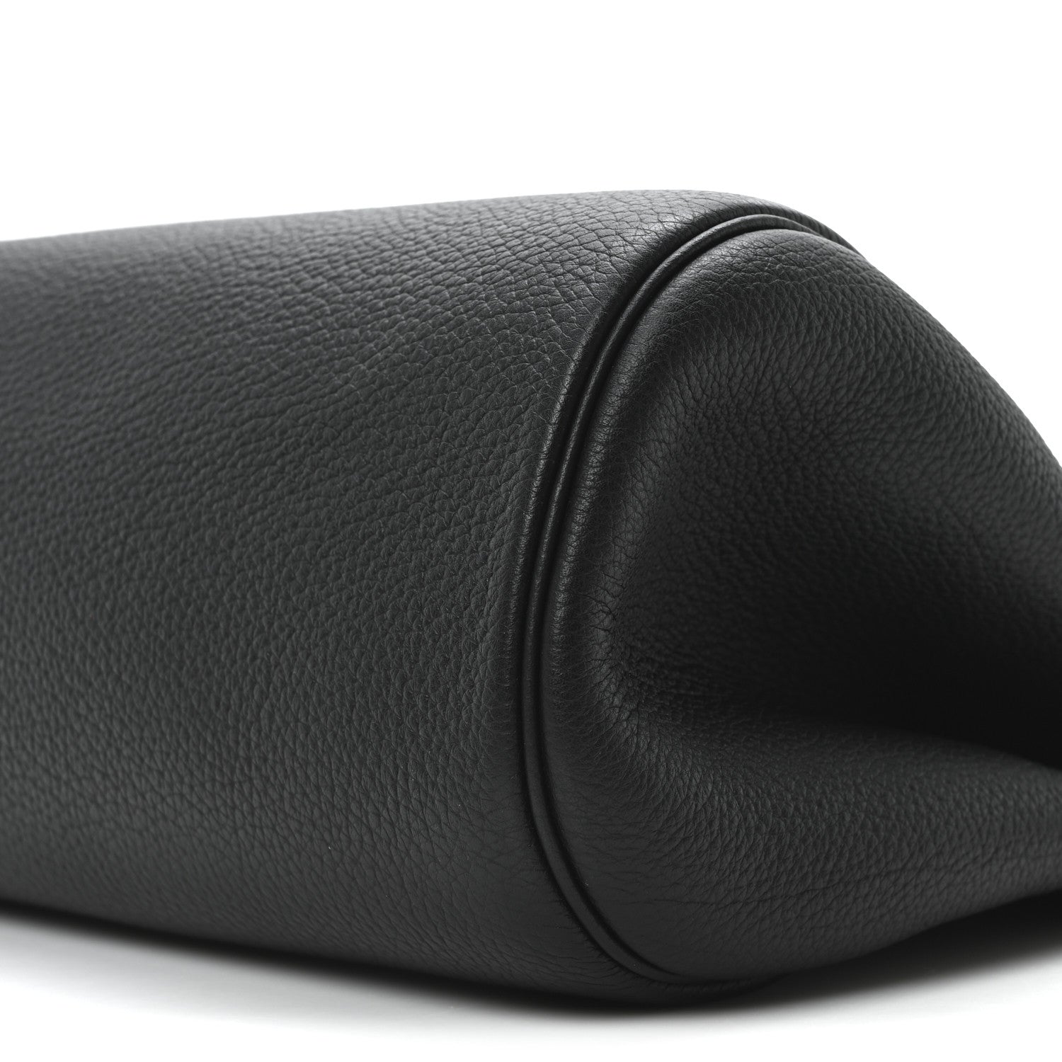 Taurillon Clemence Atlas 42 Black
