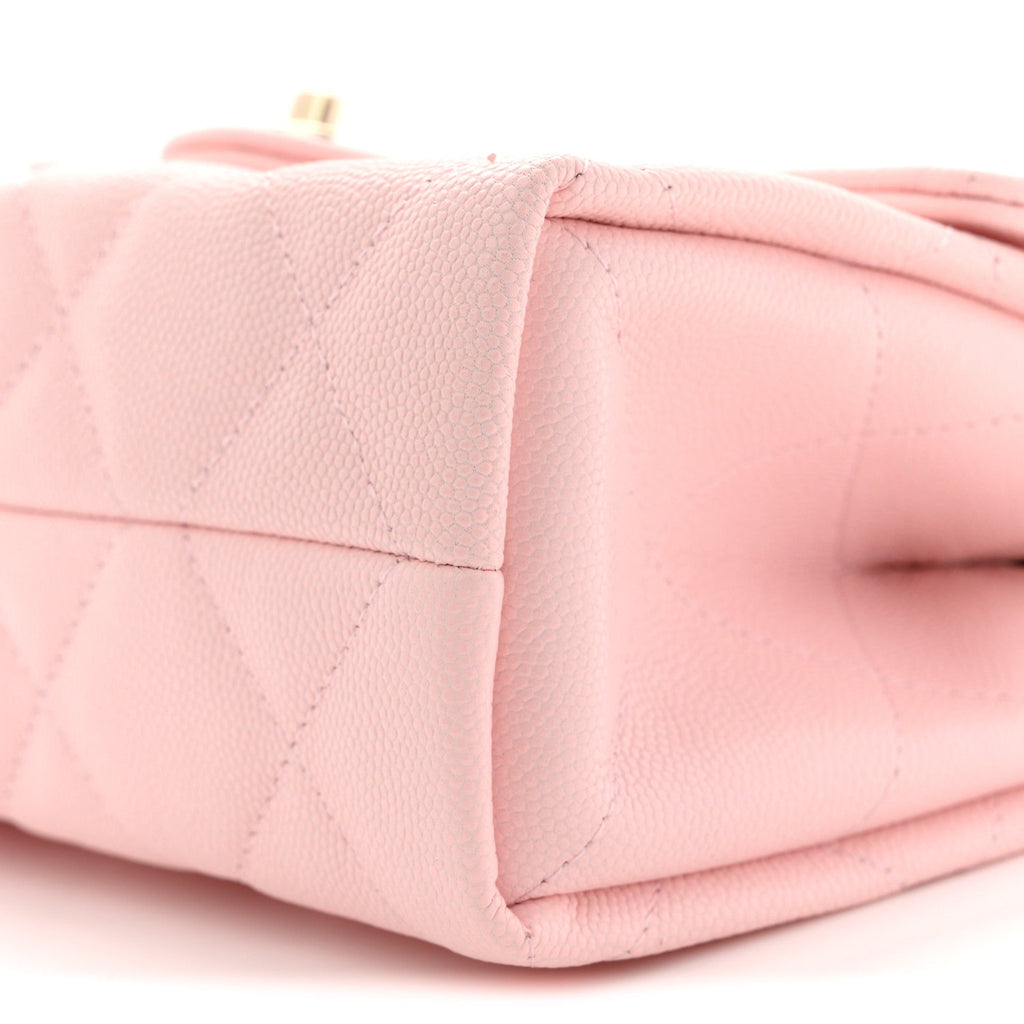 Caviar Quilted Retro Mini Twist Top Handle Clutch Flap Light Pink