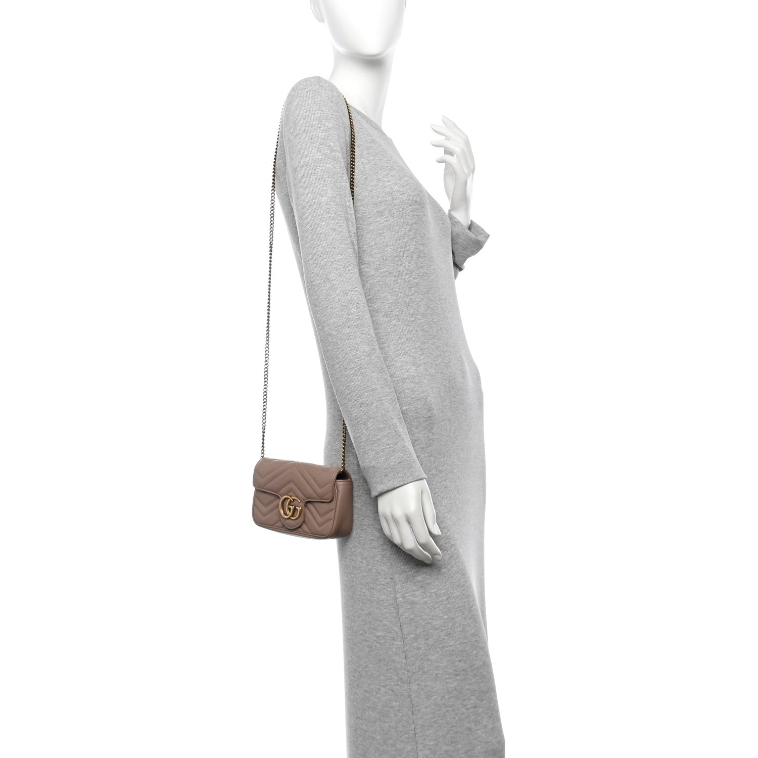 Calfskin Matelasse Super Mini GG Marmont Shoulder Bag Porcelain Rose