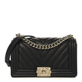 Caviar Chevron Quilted Medium Boy Flap Black