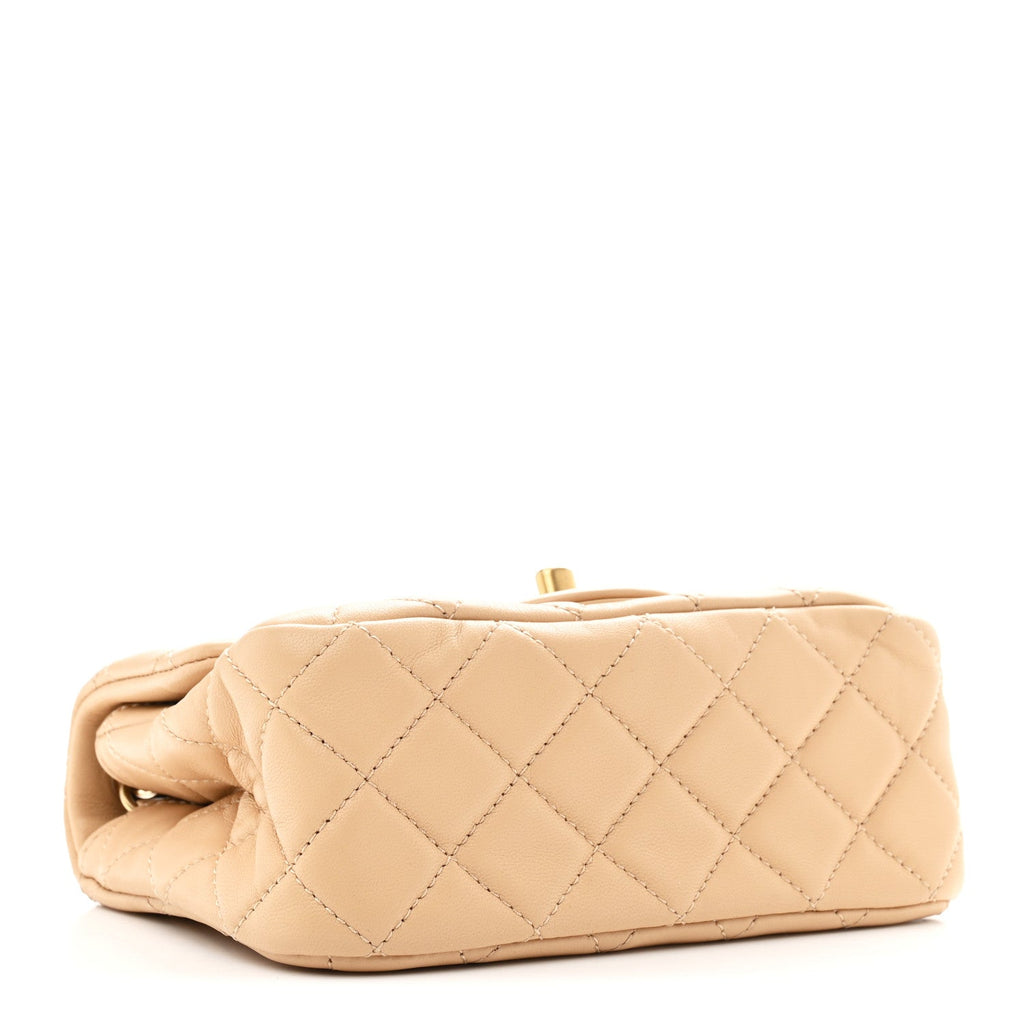 Lambskin Quilted Mini Pearl Crush Flap Beige