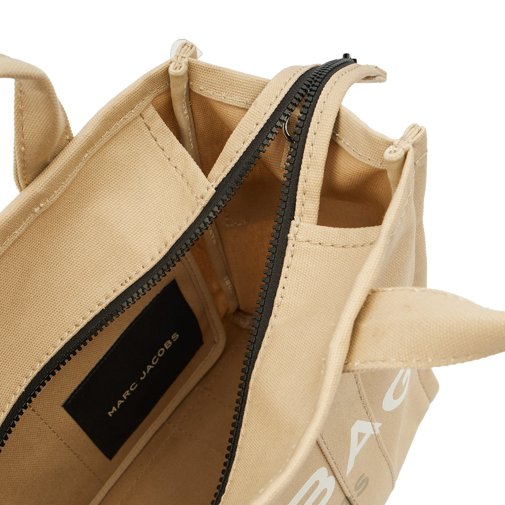 Marc Jacobs Tote The Tote Bag in Neutral, Fabric