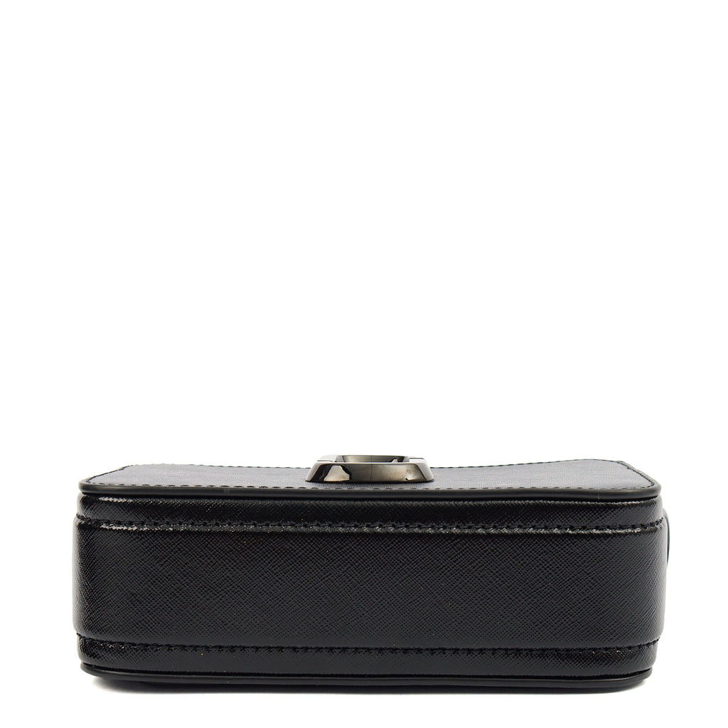 Marc Jacobs Cross Body Snapshot in Black, Leather