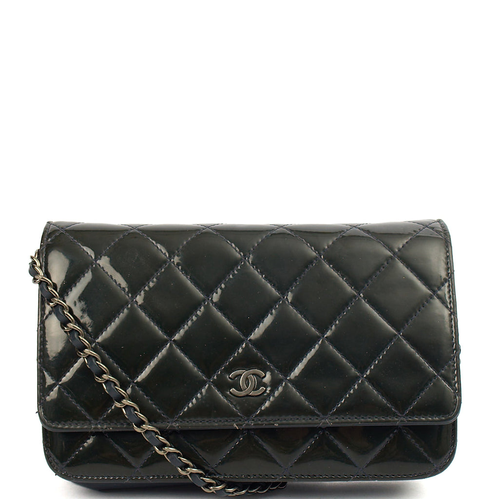 Chanel Cross Body Wallet on Chain in Blue, Patent Leather